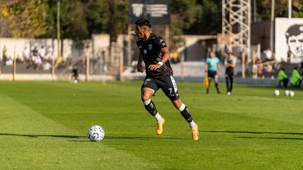 How do you prepare a comforting Welsh rarebit at home?